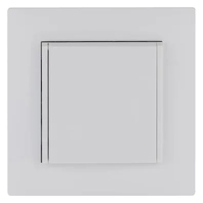Розетка 1-м с крышкой Karea RIZZ с заземл. бел. Makel 88001029