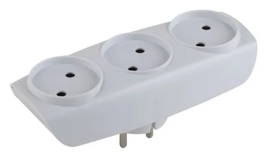 Разветвитель 3-м без заземл. 16А IP20 SP-3-W бел. Эра C0045527