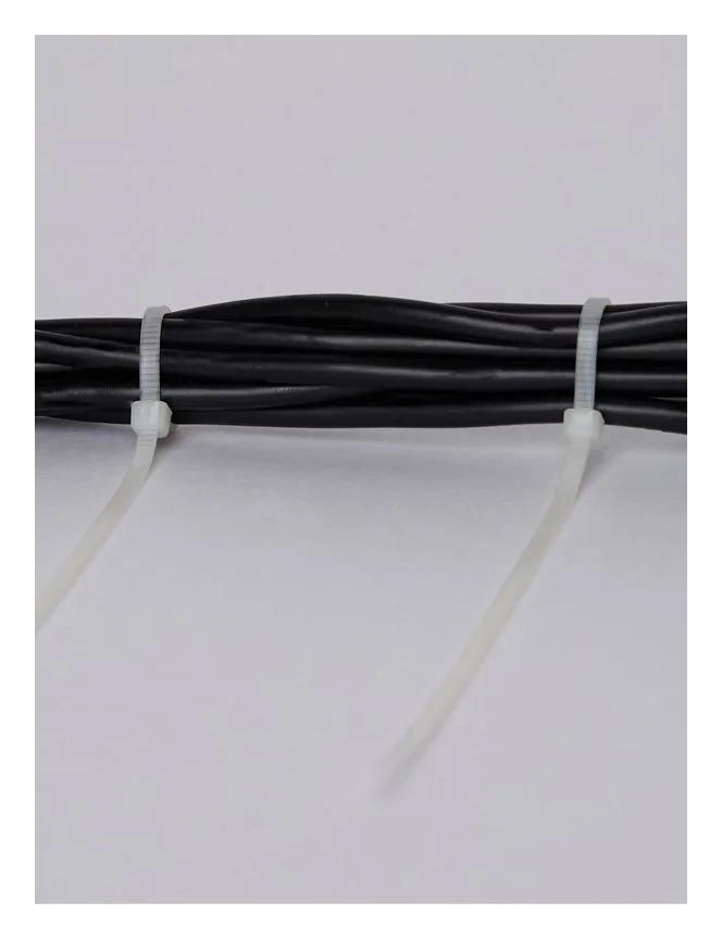 Хомут кабельный 2.5х150 нейл. бел. (уп.100шт) IEK UHH31-D025-150-100
