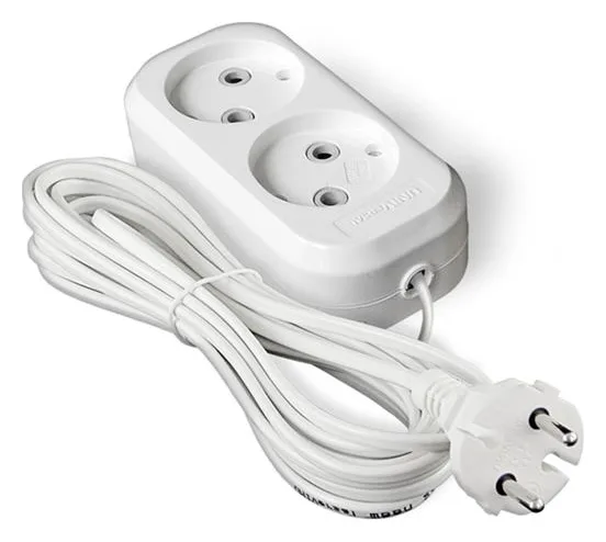 Удлинитель 2х5м без заземл. 6А IP20 У6-011 ШВВП 2х0.75 UNIVersal 9631913
