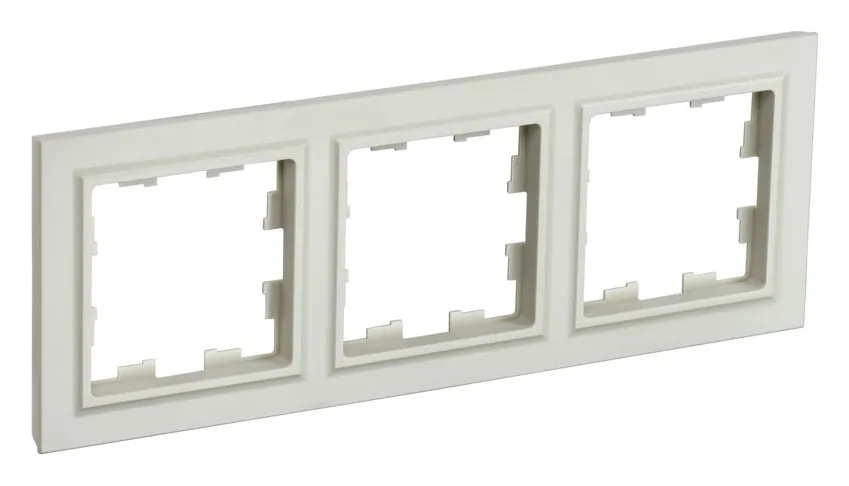 Рамка 3-м BRITE РУ-3-БрКр беж. IEK BR-M32-K10