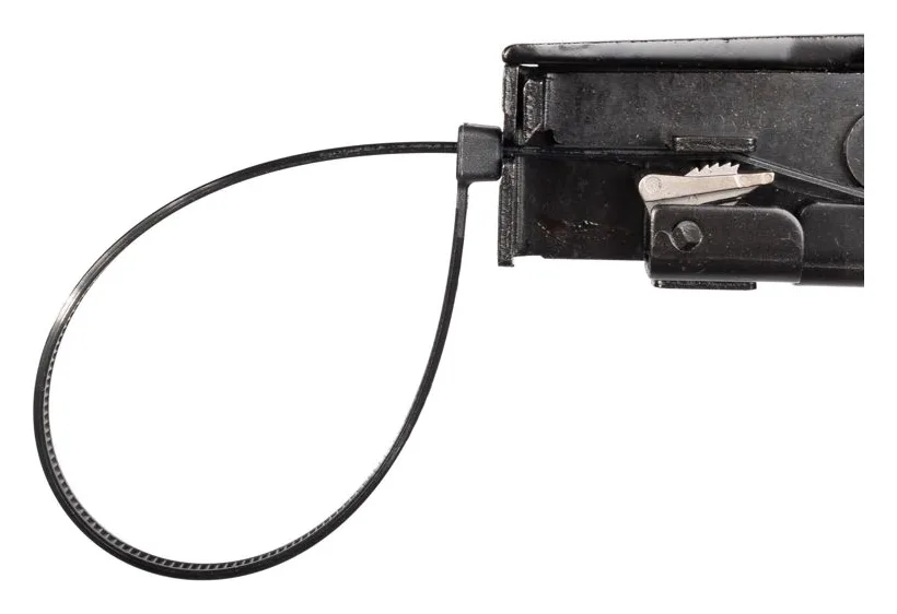 Хомут кабельный КСС 4х150 нейл. черн. (уп.100шт) Fortisflex 49410