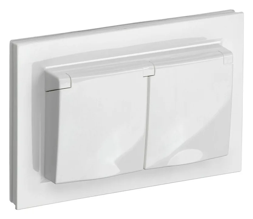 Розетка 2-м СП BRITE РСбш12-3-44-БрБ 16А в сборе IP44 с крышкой бел. IEK BR-R26-16-44-K01-F