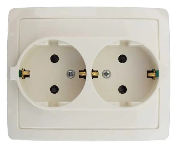 Розетка 2-м СП Simon15 16А IP20 250В с заземл. Schuko защ. шторки винт. клеммы сл. кость Simon 1590451-031