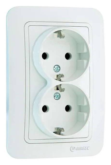 Розетка 2-м СП Lillium 16А IP20 с заземл. бел./бел. Makel 70082