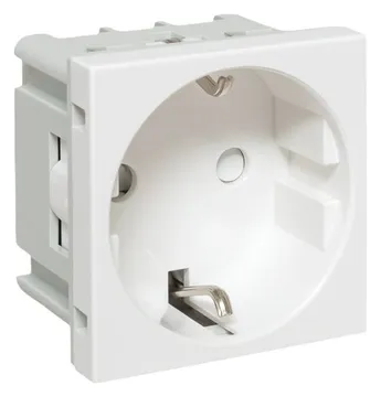 Розетка 1-м 2мод. C-Line РКС-20-30-П 45х45 с заземл. бел. EKF E2MR16-028-10