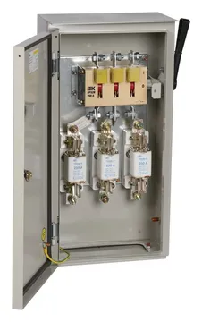 Ящик ЯРП-250А 74 У1 IP54 IEK YARP-250-74-54