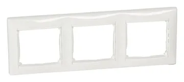 Рамка 3-м СП Valena IP20 горизонт. бел. (DIY-упак.) IEK 694242