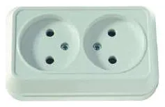 Розетка 2-м ОП 16А IP20 без заземл. бел. Makel 45117